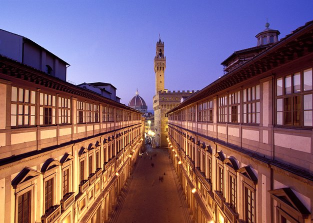 Uffizi Gallery Small Group Tour - Fast-track entrance and the 90-minute approach