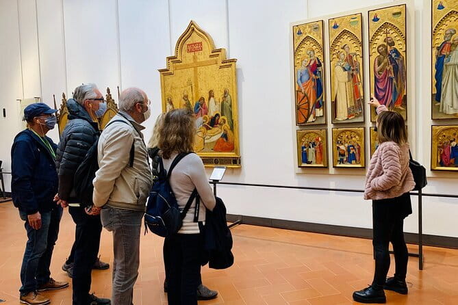 Uffizi Gallery Tour- Renaissance Masterpieces & Expert Guide - Inside the Uffizi Gallery: highlights, headsets, and a guided route