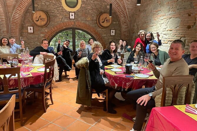 Uffizi Gallery Tour with Wine Tasting in Florence - The Medici Staircase and the Works You’ll Want to Remember