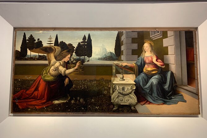 Uffizi Skip the Line Guided Tour - Inside the 16th-Century Vasari Building