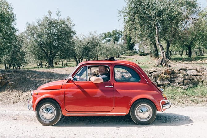 Vintage Fiat 500: 2-Hour Florence Tour with Guide - Piazzale Michelangelo Photo Stop With Your Italian Icon