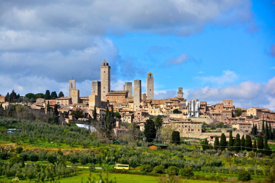 Visit Siena and San Gimignano with lunch at a family farm - A Private Seven-Hour Tour That Hits Siena and San Gimignano Hard