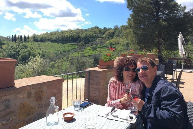 Wine Experience In Chianti Hills from Florence - Guides and personalities: what really makes the tasting work