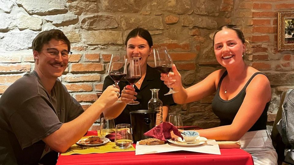 Wine Tasting and Paring Class Guided Tour in Florence - VIP and upgrade options: who should spend extra