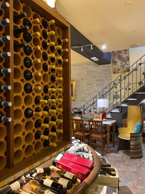 Wine Tasting Experience in Florence city centre - Small-group reality: calm tables, quick pace