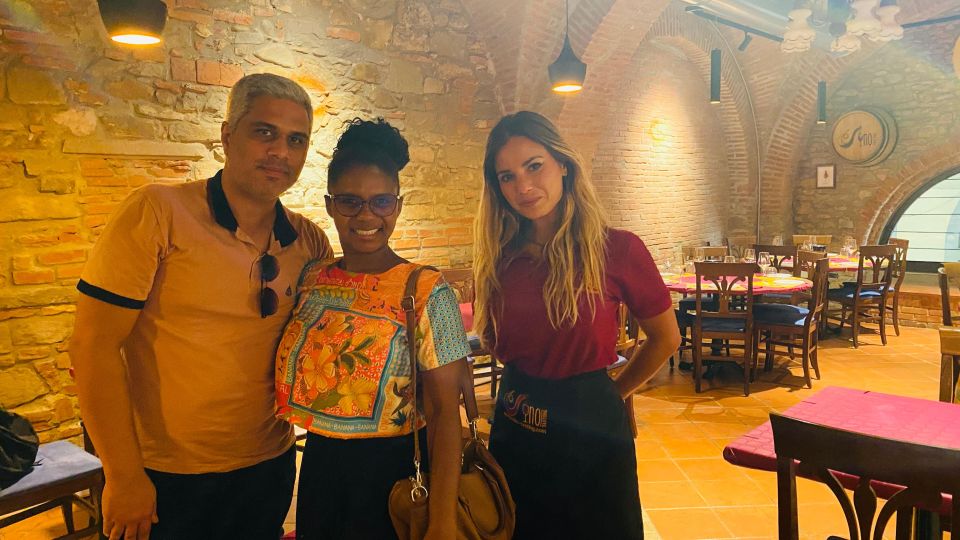 Wine Tasting Experience with Three Types of Tuscan Wine - Where the tasting happens: Vino Tasting Global Srl, near your foodie route
