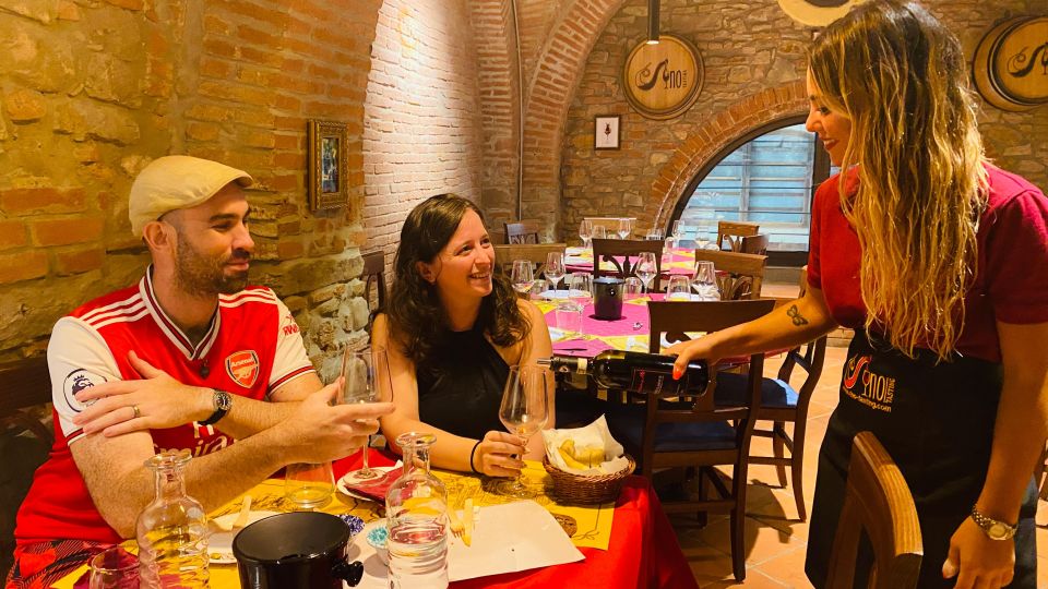Wine Tasting Experience with Three Types of Tuscan Wine - What you’ll eat with each pour: olives, bruschetta, cured meats