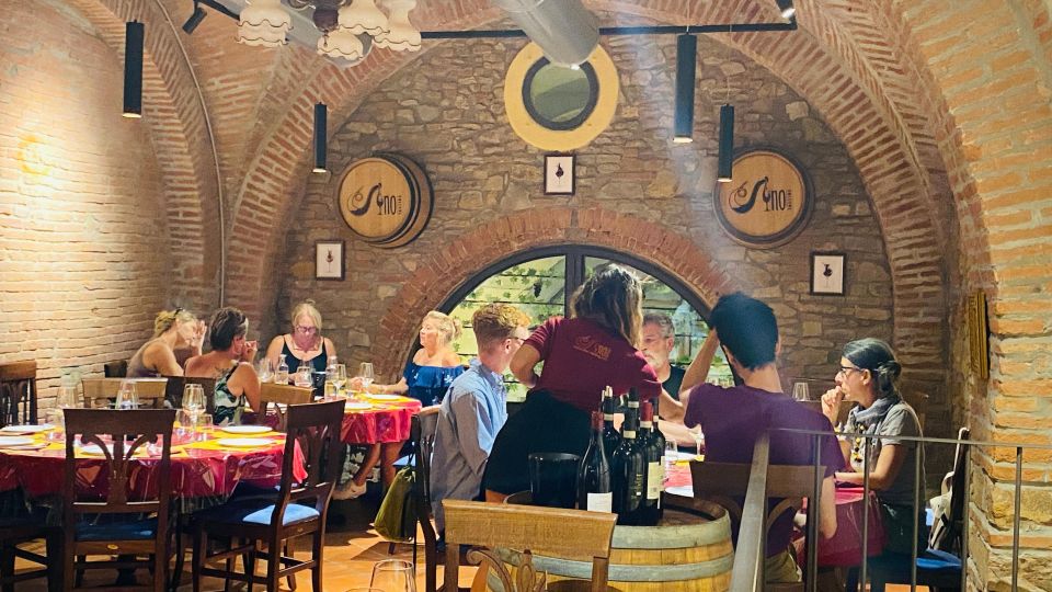 Wine Tasting Experience with Three Types of Tuscan Wine - The guide experience: Italian explanations, friendly Q and A